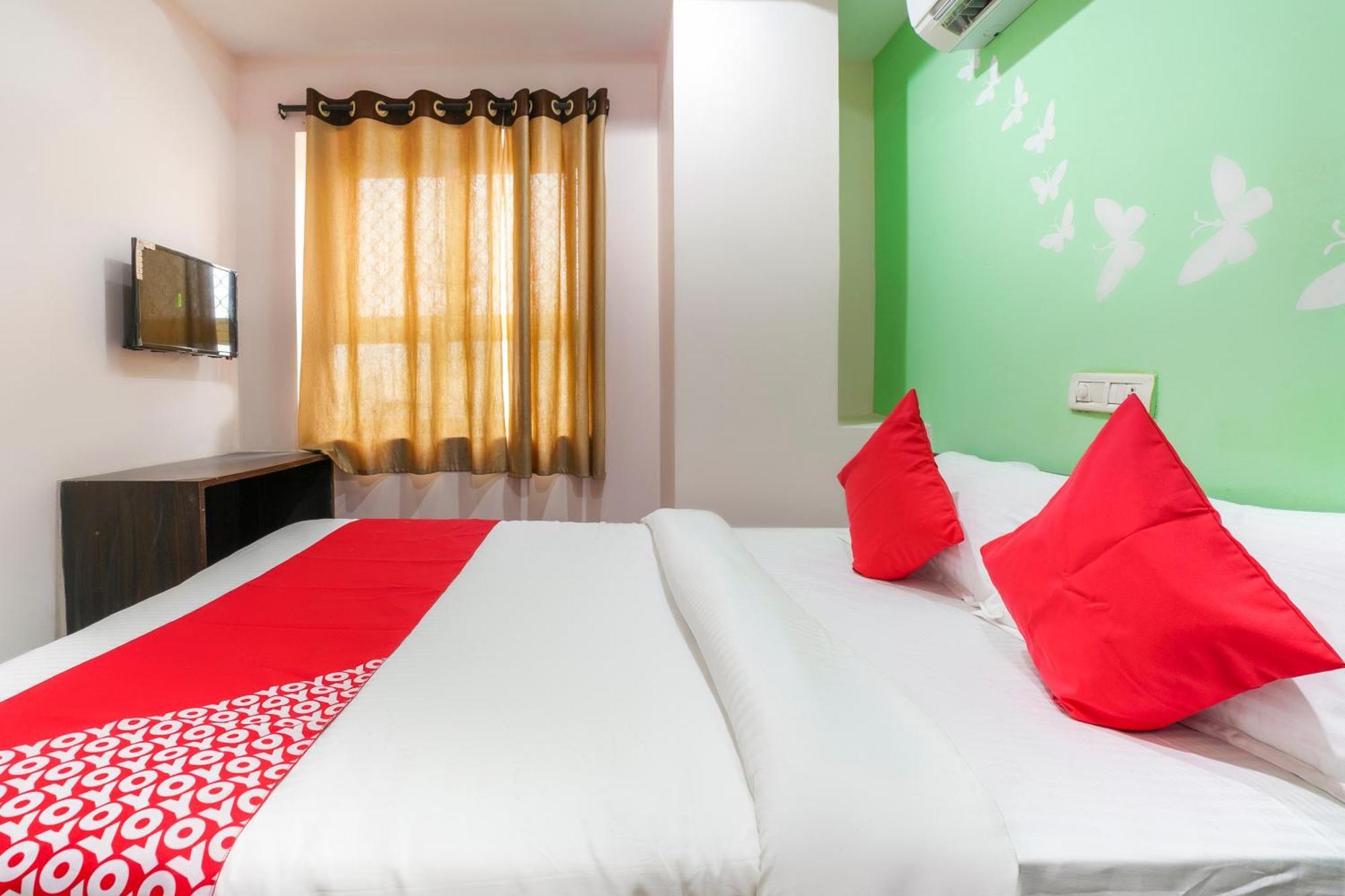 Spot On Sunshine Inn Haidarábád Kültér fotó